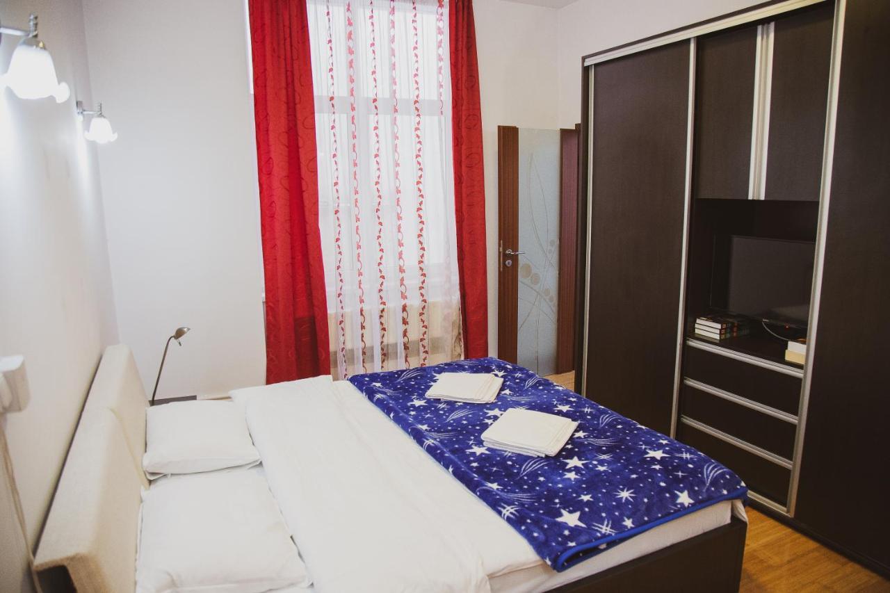 Kronhome Castelului Braszów Zewnętrze zdjęcie